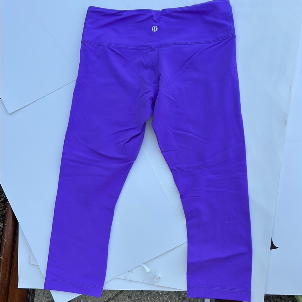 Lululemon Athletica Purple Capri Leggings